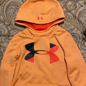 Youth medium under armor hoodie